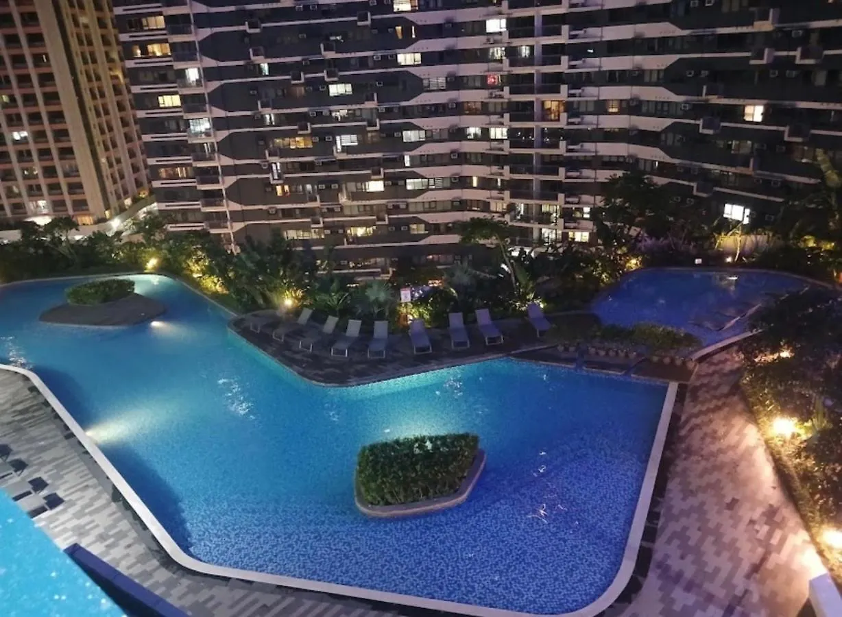 Apartment Luxurious Stay At Air Residences Manila